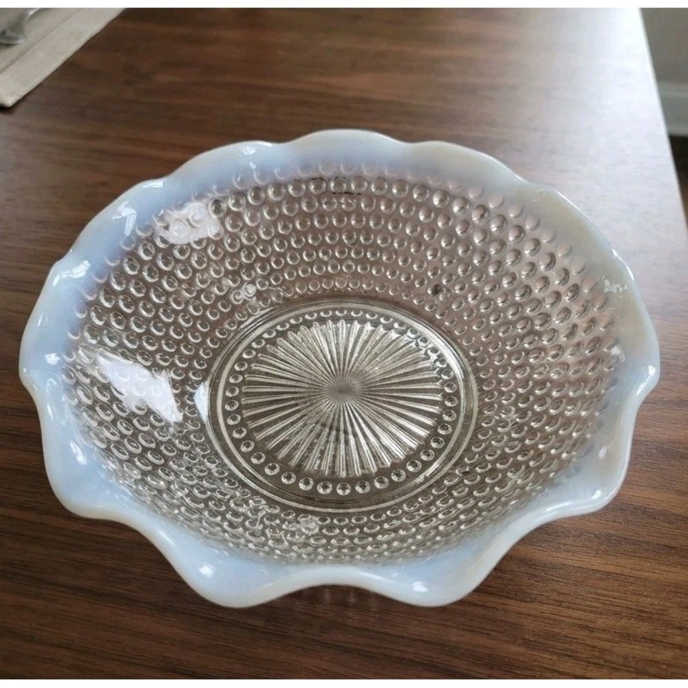 Vintage 40s Anchor Hocking Moonstone Opalescent Glass Hobnail Serving Bowl